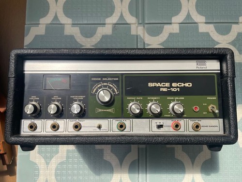Roland 101 space - re-101,