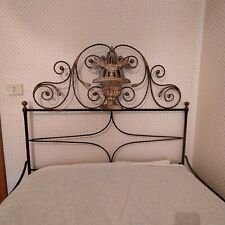 Letto antico in ferro battuto