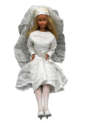 Lotto una bambola barbie - bk~,
