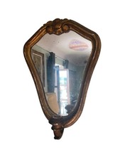 Specchio in legno dorato con