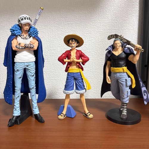 One piece set figure - one,