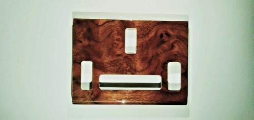 Per r107 w107 c107 - r107, legno