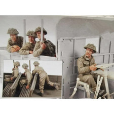 Kit modellino resina 1/35 4 pezzi soldati inglesi Matador mezza pista WW2 non verniciato