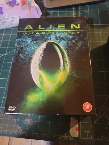 Alien quadrilogy disc dvd - (9,
