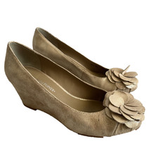 Donald J Pliner Nalini Wedge