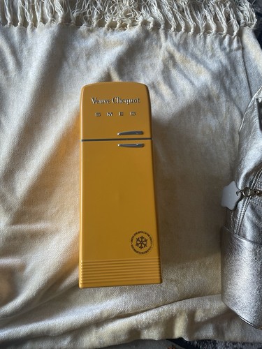 Veuve clicquot frigo smeg - veuve,