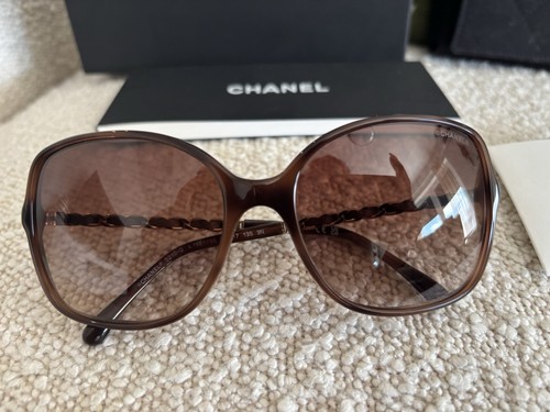 Authentic chanel 5210 brown - 5210-q,