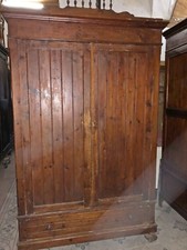 Armadio in abete 2 ante, epoca