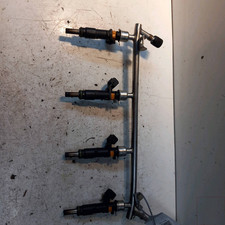 DISTRIBUTORE CARBURANTE