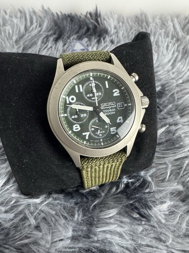 Seiko titanium chronograph - seiko,
