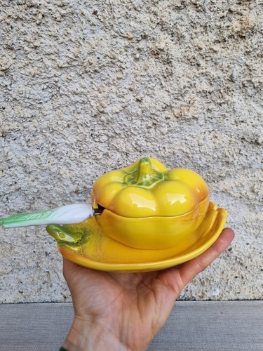 Salsiera ceramica forma - a,
