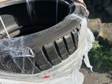 gomme 225 40 18 Invernali 95%