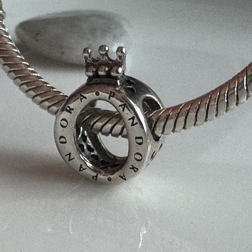 Charm pandora corona logo - pandora,