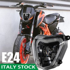 Faro proiettore anteriore E24