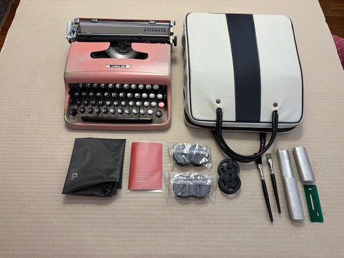 Macchina scrivere olivetti - da,