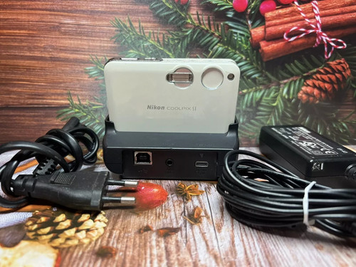 Nikon coolpix bianca - 5,1, mp