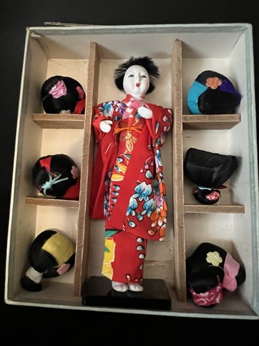 Hanako bambola giapponese - , in