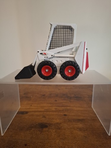 Bobcat clark 700 skid steer - clark, m-700