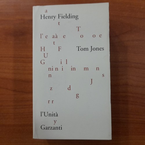 Tom jones henry fielding - -,