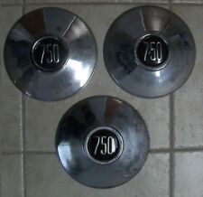 3 - TRE COPPA COPPE RUOTA Fiat 600 SCRITTA 750 in acciaio logo NERO - EPOCA