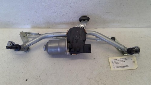 Moteur essuie glace avant