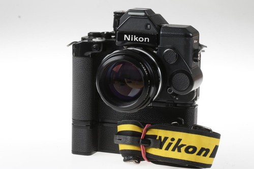 Custodia nikon con 1 - f2, ds-1