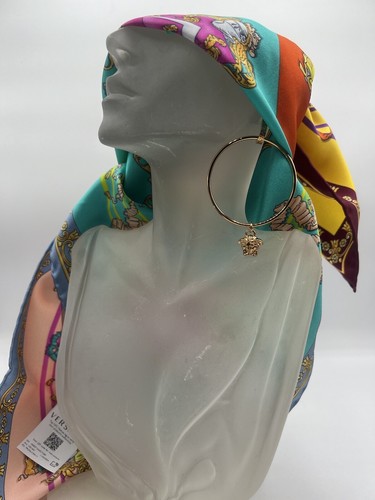 Gorgeous nib versace - gorgeous!*,