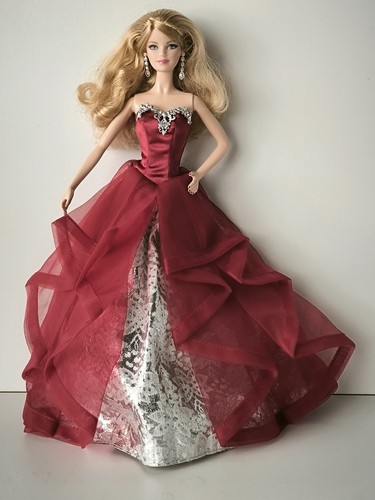 Barbie 2015 happy holiday - barbie,