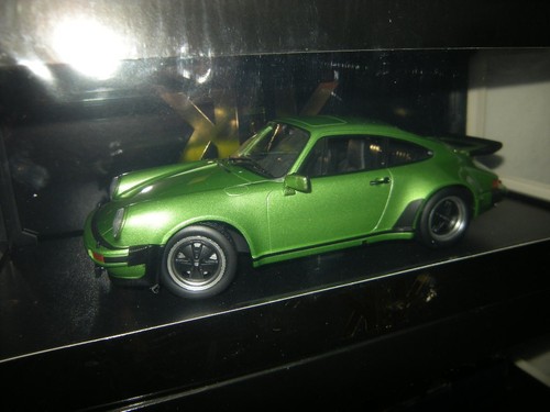 Scala porsche 911 tipo - 1:18,