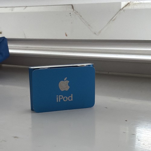Apple ipod shuffle - apple,