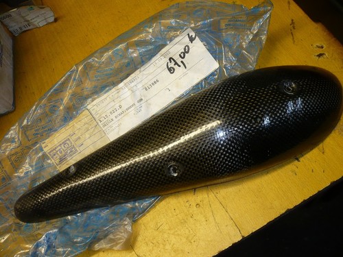 Couvercle echappement piaggio - couvercle,