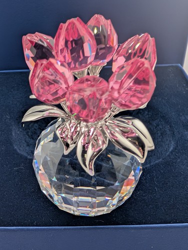 Swarovski crystal 1 - crystal~**2, 1/8"