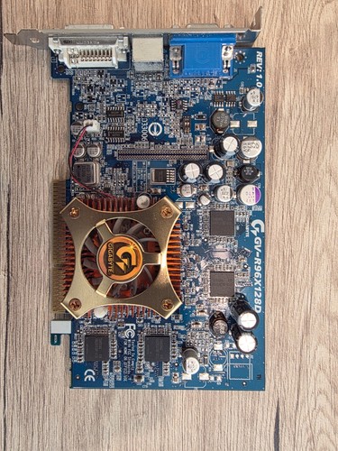 Gigabyte ati radeon 9600 - radeon, xt