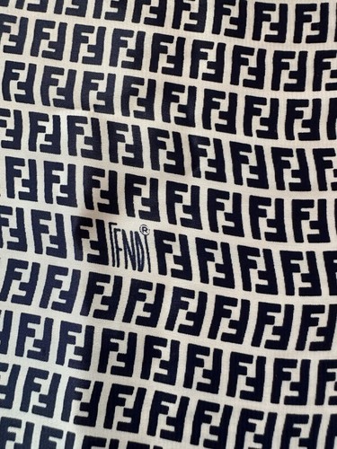 Sciarpa seta fendi - di,