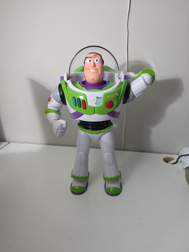 Toy story buzz lightyear - buzz,