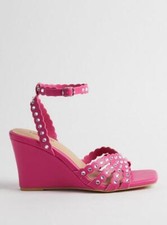 Sandali con zeppa, taglia