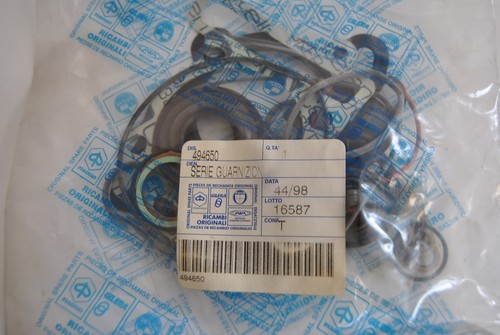 Serie guarnizioni motore