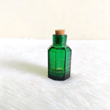 19c Vintage Vittoriano Emerland Verde Taglio Vetro Profumo Bottiglia Oro Lavoro