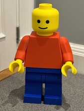Lego uomo gigante