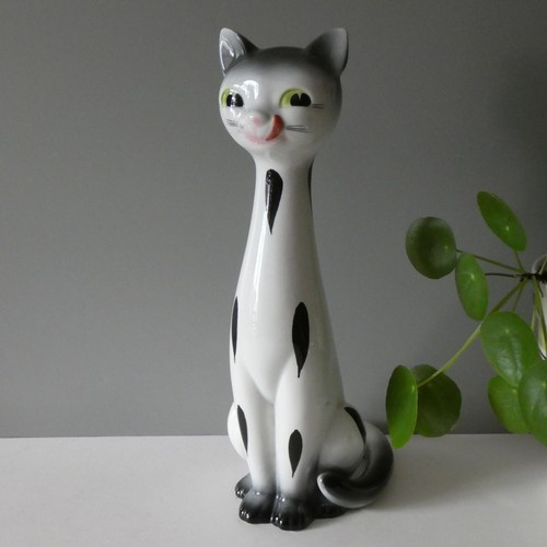 Vintage very large tall - very, cat