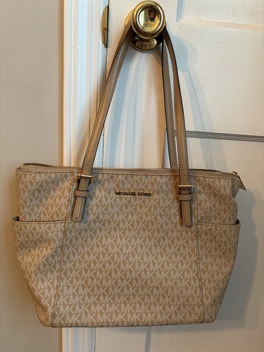 Michael kors beige monogram - michael,