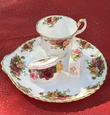 Royal Albert England Set Old