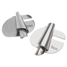 Pressore per orli curvi per