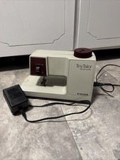 DISTRIBUTORE AUTOMATICO