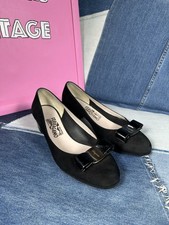 Salvatore Ferragamo Vara Pump