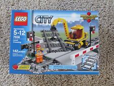 LEGO City Level Crossing nuovo in scatola sigillata (7936)