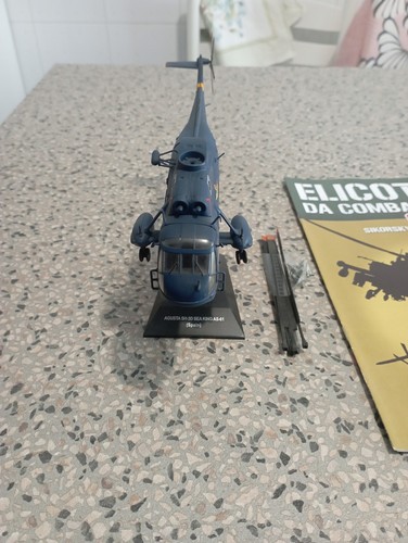 Die cast agusta - die,