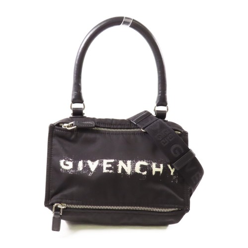 Off givechy shw - *15%off*,