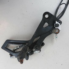 Poggiapiedi staffa anteriore moto KTM RC 125 2013-2018 usato (65183)