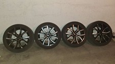 Cerchi in lega 18" con gomme